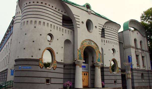 Будівля Саровбизнесбанка в Нижньому Новгороді