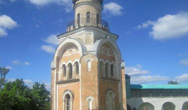Свічкова вежа Борисоглібського монастиря