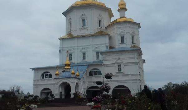 Молчанський монастир-фортеця в Путивлі
