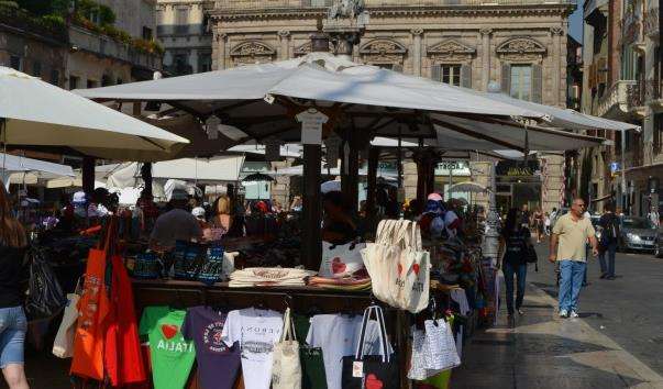 Ринок на площі Ербе