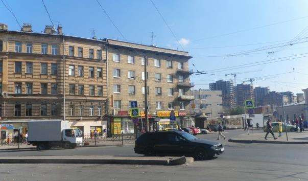 Площа Балтійського вокзалу в Санкт-Петербурзі