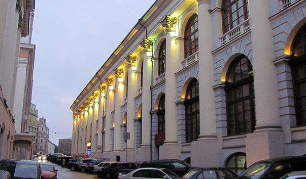 Новий Гостинний двір у Москві