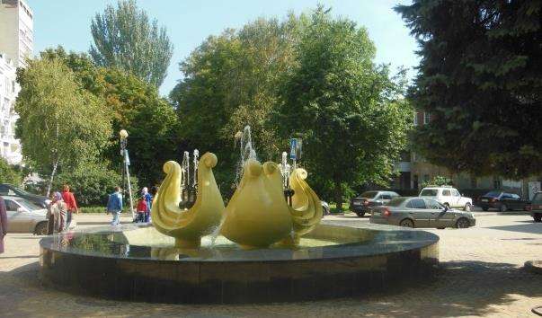 Фонтан Ліра