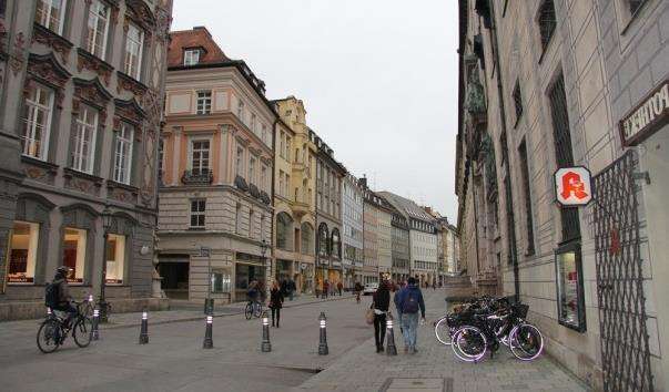 Вулиця Residenzstrase
