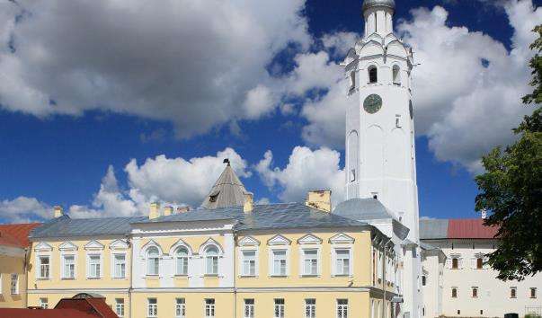 Дзвіниця церкви Сергія Радонезького