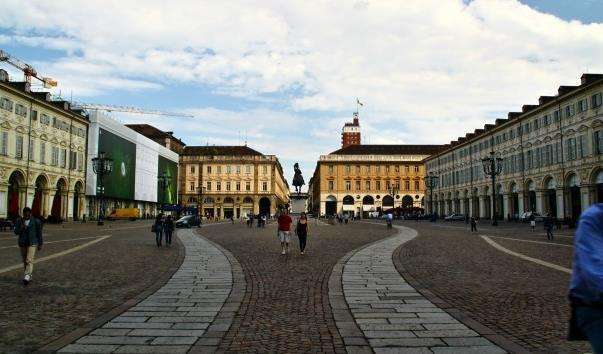 Площа Сан-Карло (Piazza San Carlo)