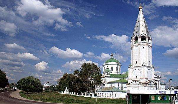 Дзвіниця собору Смоленської ікони Божої Матері у Виїзному