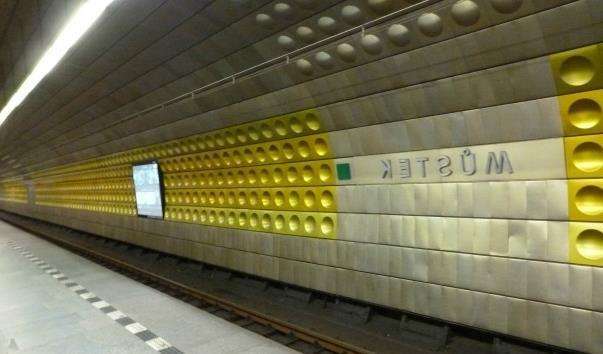 Станція метро Mustek
