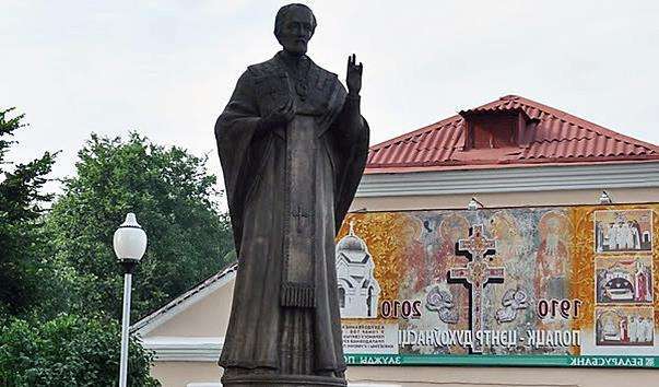 Памятник Миколі Чудотворцю