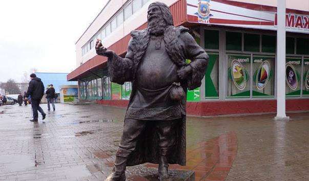 Скульптура «Полоцький купець»