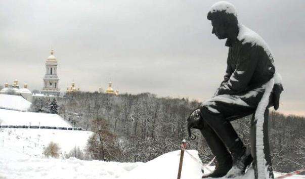 Памятник Бикова Л. Ф.
