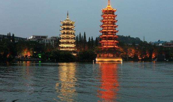 Парк Riyue Shuangta