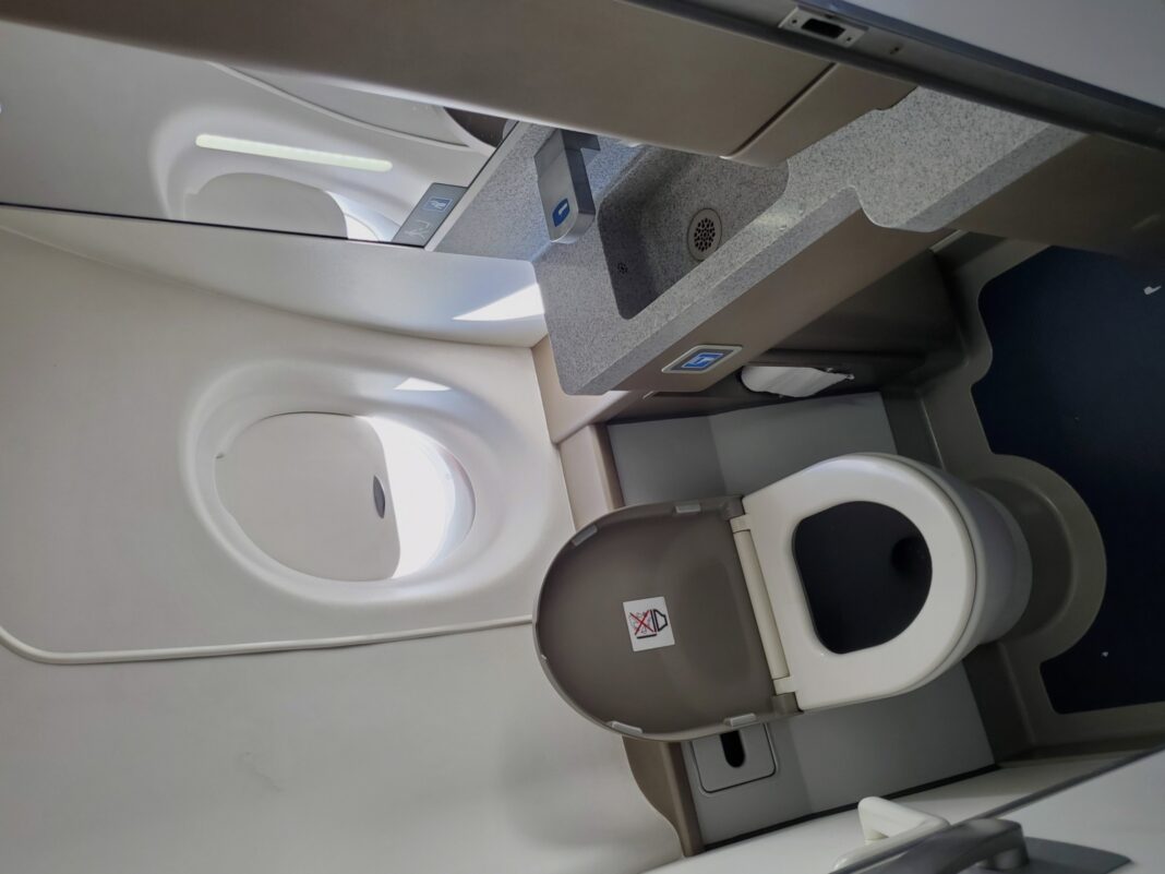 ad77d0f9-94e3-46f6-8e24-1dad3304f6b8