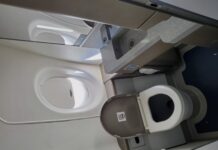 Viral Video Sparks Debate: Is the ‘Mile High Club’ Staged or Real?