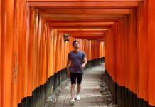 Holafly eSIMs: Streamlining Global Connectivity for Travelers