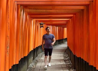 Holafly eSIMs: Streamlining Global Connectivity for Travelers