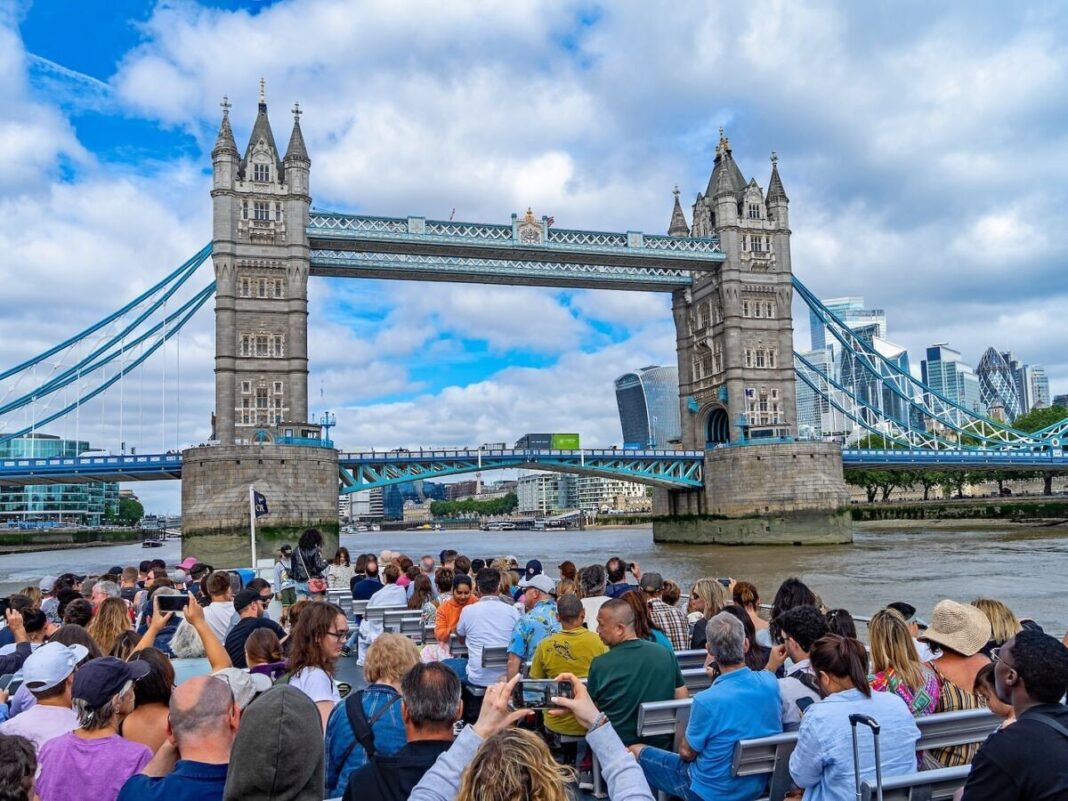 284f0ab7-bb1c-4db9-86f2-95d652d5648d