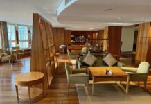 Максимізація переваг готелю при бронюванні кількох номерів