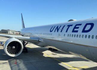 Vuelos que aterrizan antes de partir: cómo las zonas horarias le permiten viajar en el tiempo