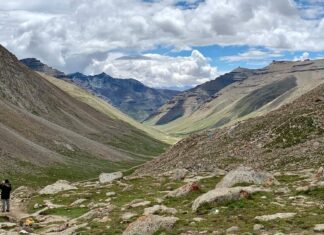 Trost auf 18.000 Fuß finden: Eine Reise durch Verlust und Veränderung