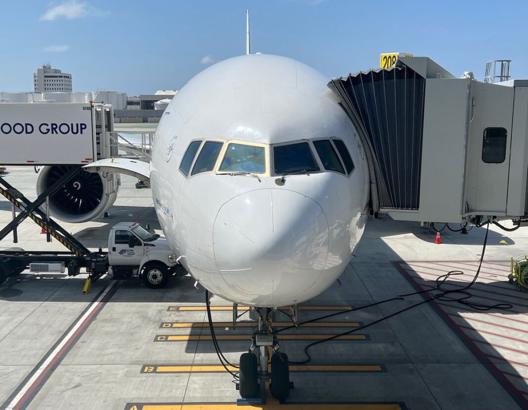 c1cb6506-c62c-461a-8146-1528f25c2947