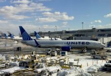 AI-Powered Flight Tracking Services Now Offer Automatic Refunds