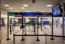 Chaos na letištích roste: Odstávka vlády pokračuje čtvrtý týden