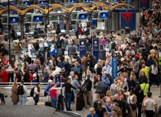 Le compagnie aeree rinunciano alle tariffe nel caos della chiusura della TSA