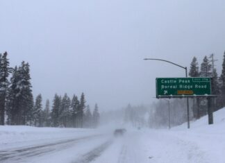 Backcountry lyžování: Rostoucí rizika uprostřed rekordních lavinovitých úmrtí