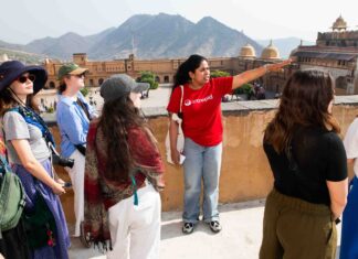 Indische Frauen definieren den Tourismus neu: Barrieren überwinden und Wirtschaft aufbauen