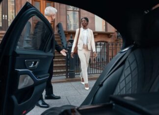 Сдвиги в туристической индустрии: Uber, Civitatis, устойчивость Саудовской Аравии и провал лоббизма