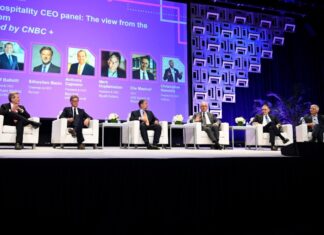 Zmieniający się krajobraz wynagrodzeń dyrektorów generalnych hoteli: co raporty dotyczące wynagrodzeń ujawniają na temat priorytetów firmy