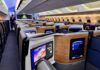 United Airlines wprowadza na debiutancki lot do Singapuru ultraluksusowy Dreamliner „Elevated”.