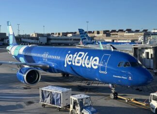 Kemunduran JetBlue di Newark: Hadiah untuk United?